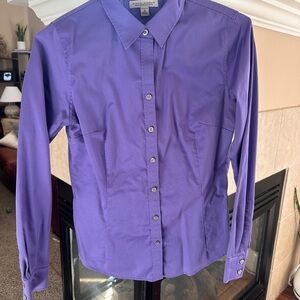 Women’s Banana Republic Purple Button-Up Shirt size 10 (like new)